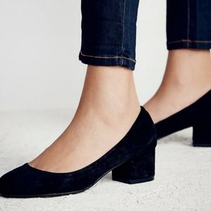 Jeffrey Campbell & Free People Blk Suede 2" Heels